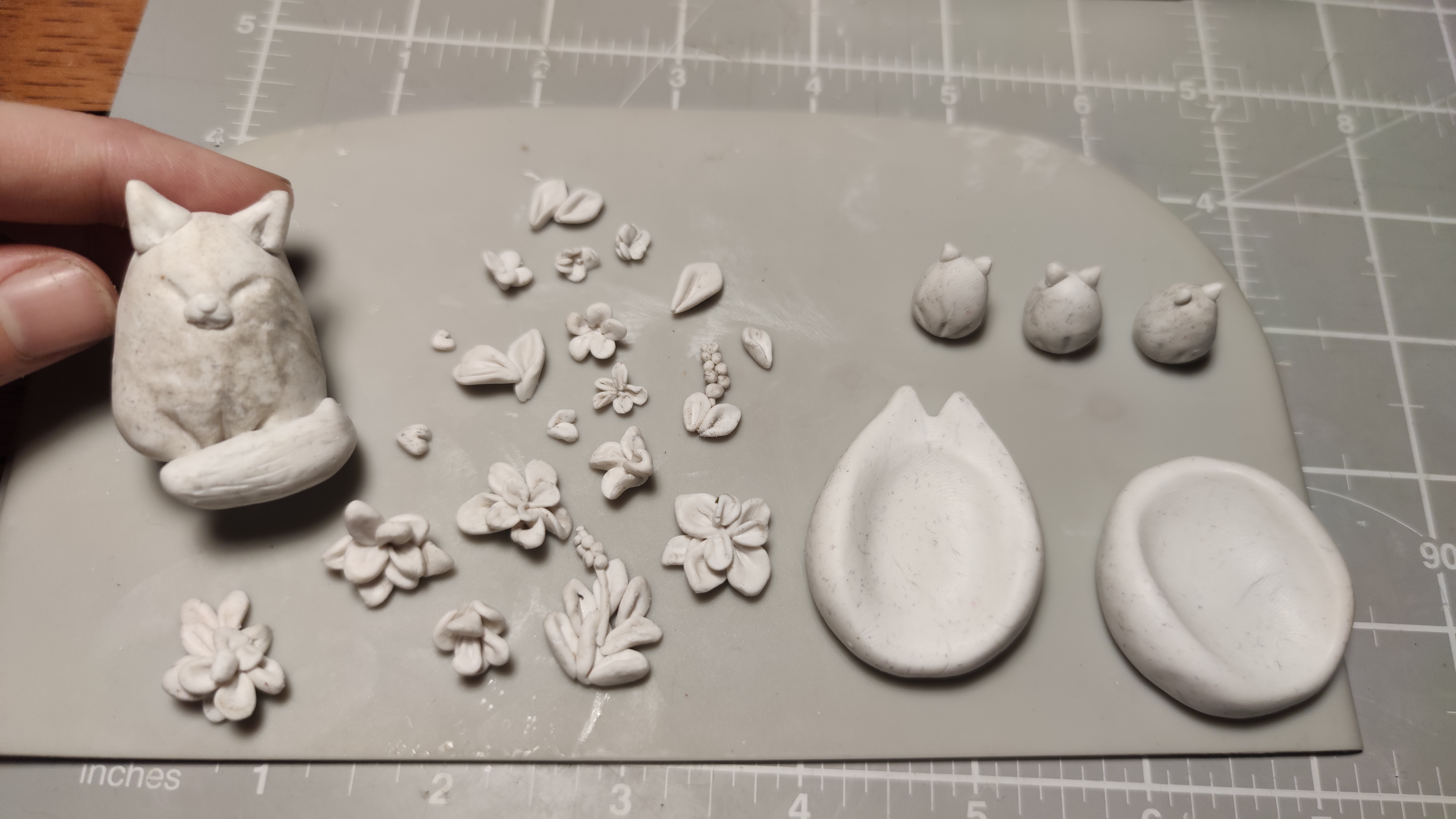 Clay sculpts